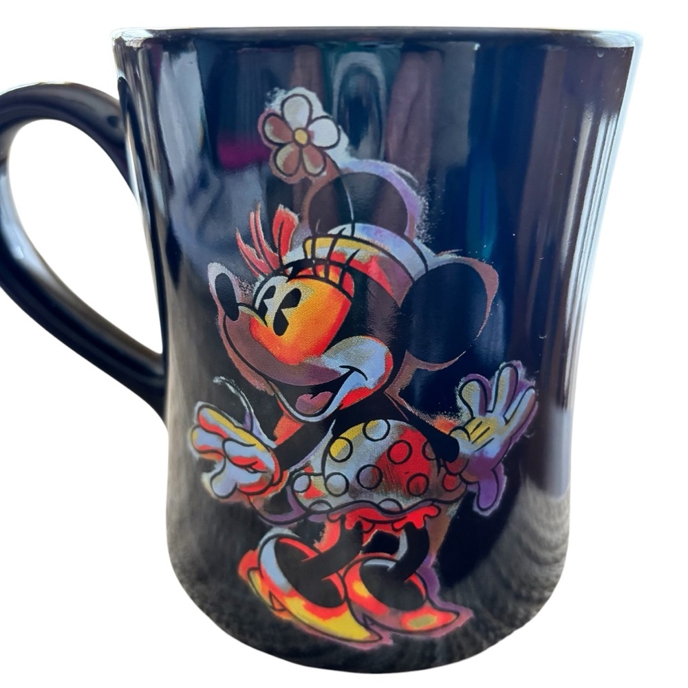 Disney Black Ceramic Mug‎ with Minnie Mouse Design